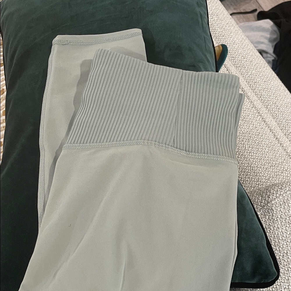 Vuori Sage Ribbed Leggings